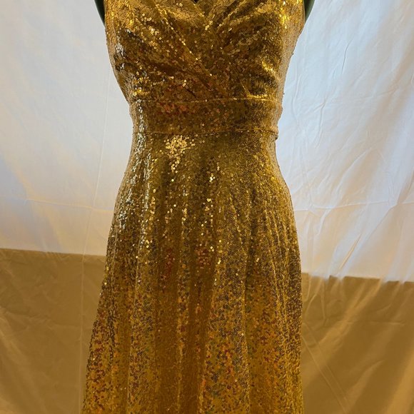 Gold Sequin V-Neck Dress - Picture 3 of 5